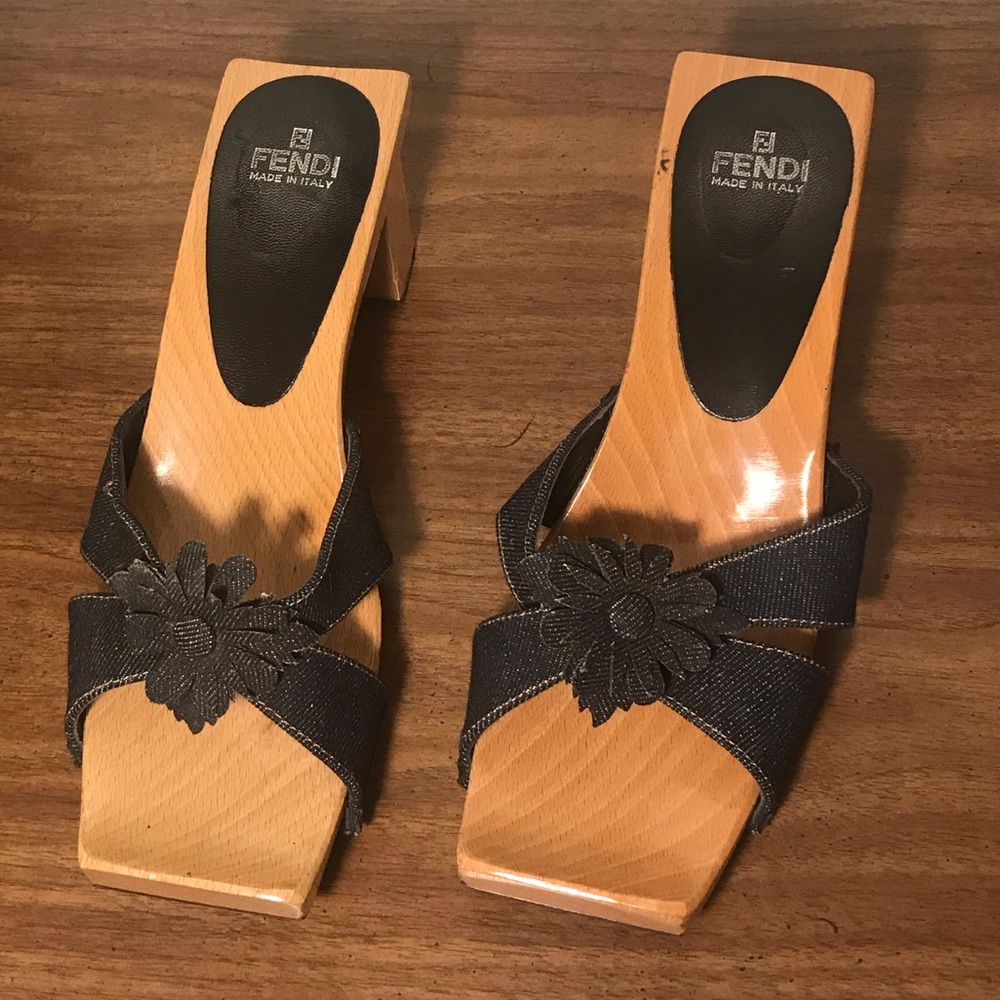 FENDI WOOD SANDALS FROM ITALY